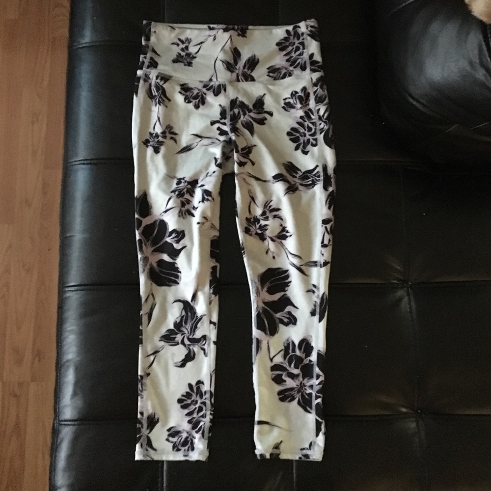 ATHLETA LEGGINGS
